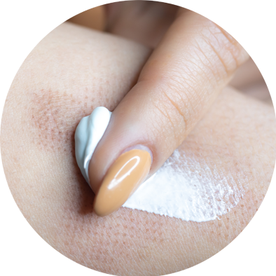 apply moisturizer.png